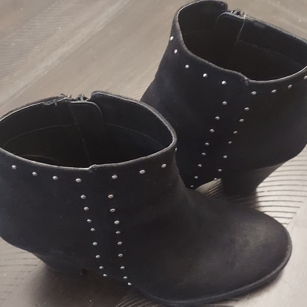 MIA Black Studded Textile Upper Sz 8.5 Ankle Boots Stacked Heel Boho Grunge Moto - Picture 9 of 11